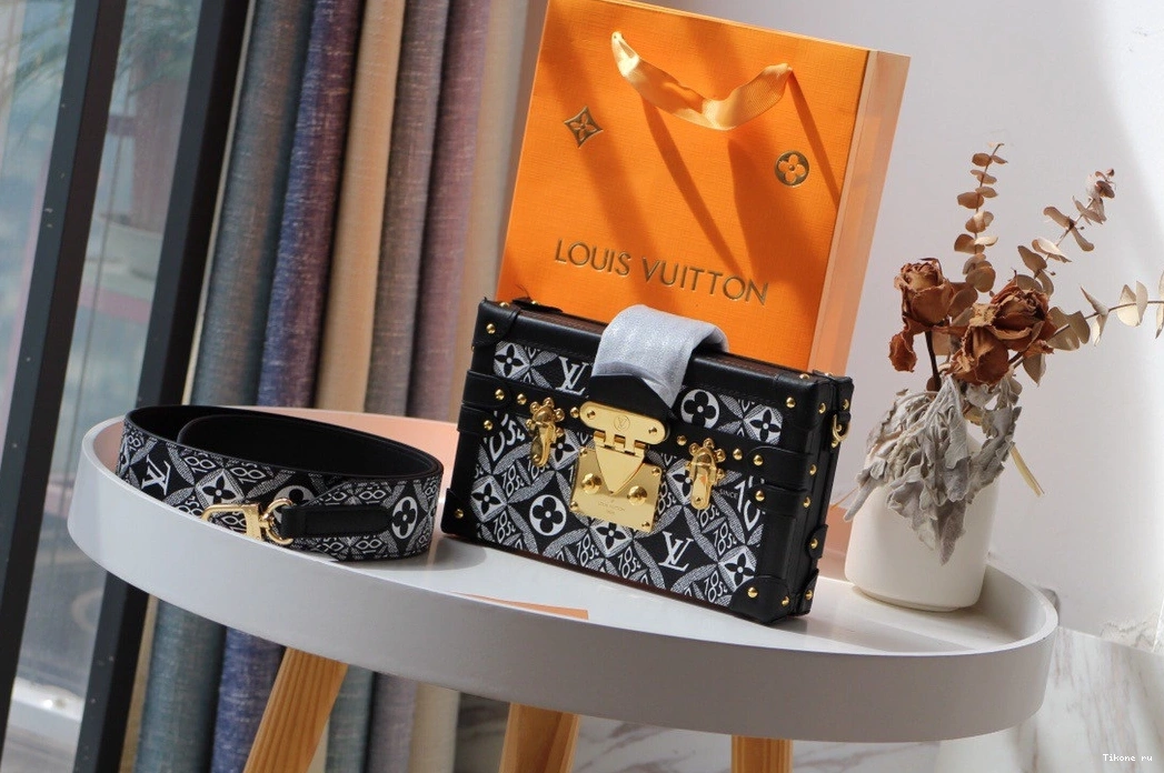 SINCE 1854 PETITE LOUIS VUITTON MALLE 0718